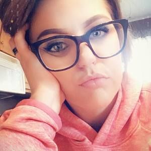 Meet your Posher, Nikita